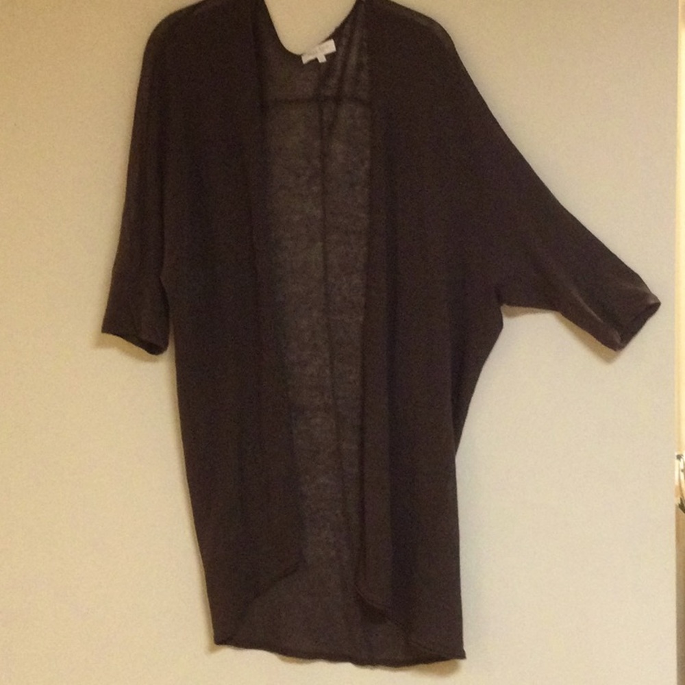 Lightweight open cardigan with 3/4 sleeve